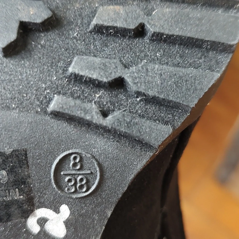 Upcycled! Fun Painted Rainbow Heel Chunky Vegan Booties Size 8 - Picture 11 of 14